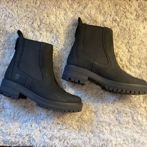 Timberland Courmayeur Valley Chealsea boots